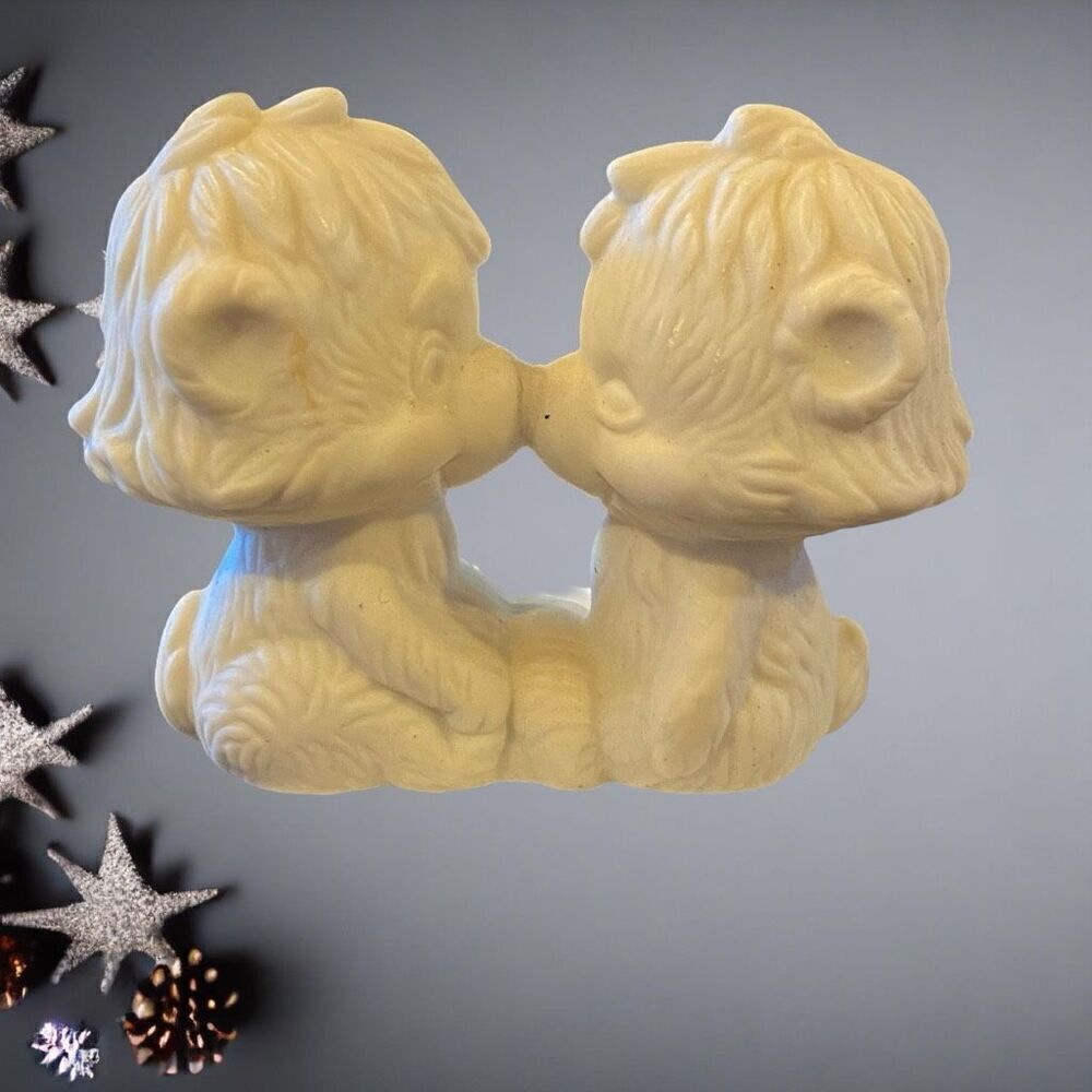 Vintage Kissing Hedgehogs